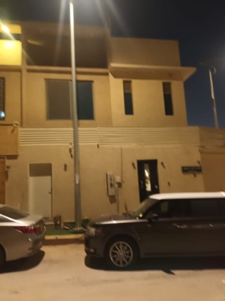 دبلكس للبيع بحي القيروان