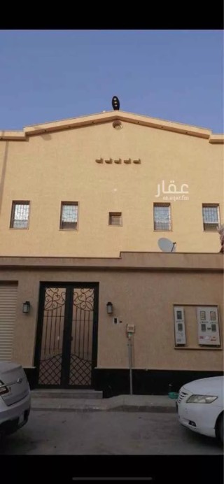 فيلا دور مع  شقتين للبيع حي طويق